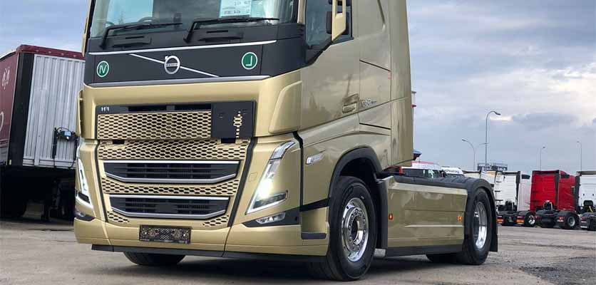 کارگر حمل اثاثیه در اصفهان